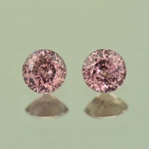 RoseZircon_round_pair_4.5mm_1.00cts_H_zn6943