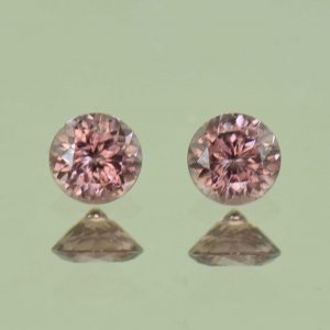 RoseZircon_round_pair_4.5mm_1.01cts_H_zn6946