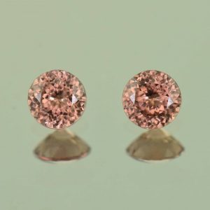 RoseZircon_round_pair_4.5mm_1.02cts_H_zn6947
