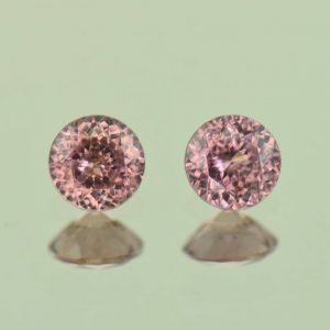 RoseZircon_round_pair_4.5mm_1.04cts_H_zn6953