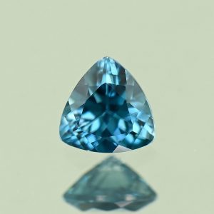 BlueZircon_trill_4.6mm_0.48cts_H_zn7037