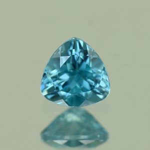 BlueZircon_trill_5.0mm_0.69cts_H_zn5571