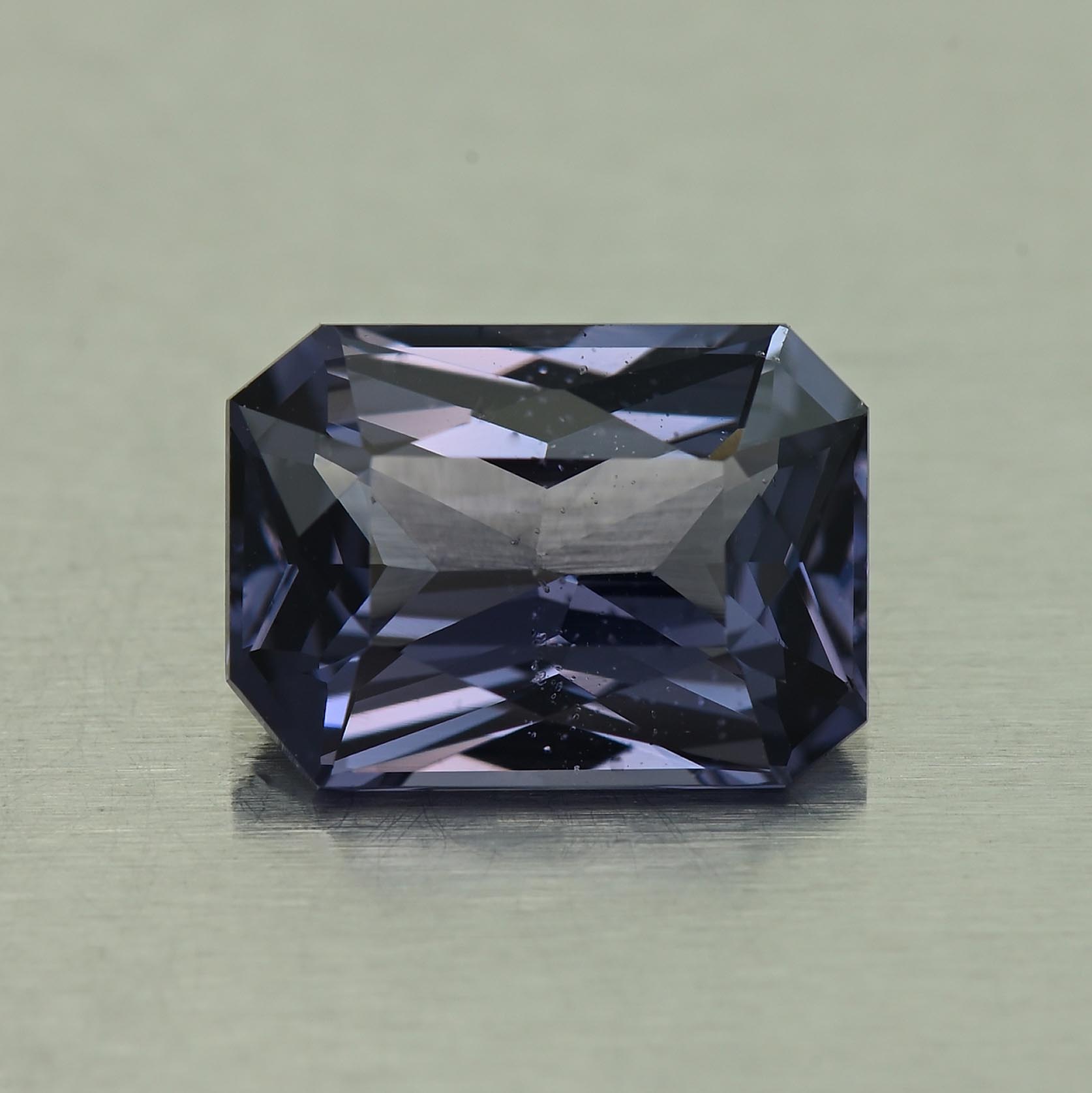 ColorChangeSpinel_rad_10.1x7.3mm_3.14cts_N_sp882_day
