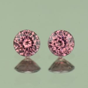 RoseZircon_round_pair_1.05cts_4.5mm_H_zn6956