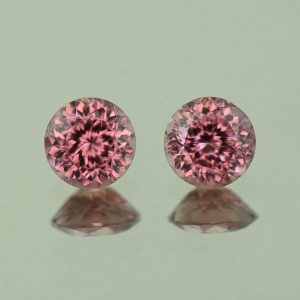 RoseZircon_round_pair_6.4mm_3.06cts_H_zn6076