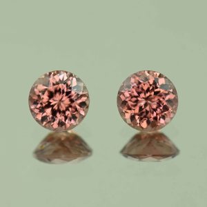 RoseZircon_round_pair_6.4mm_3.15cts_H_zn3086