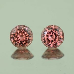 RoseZircon_round_pair_6.5mm_3.25cts_H_zn3089