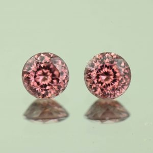 RoseZircon_round_pair_6.5mm_3.34cts_H_zn3498