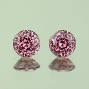 RoseZircon_round_pair_6.5mm_3.38cts_H_zn3499