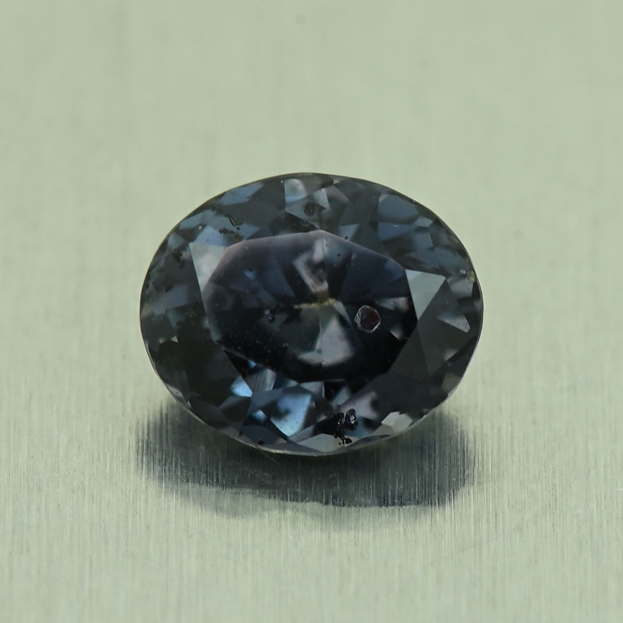 ColorChangeSapphire_oval_6.8x5.6mm_1.31cts_N_sa741_day