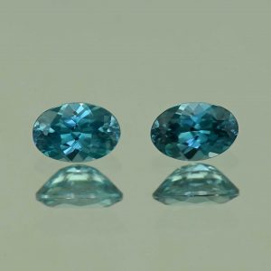 BlueZircon_oval_pair_6.0x4.0mm_1.37cts_H_zn4773