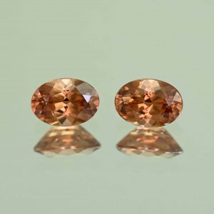 ImperialZircon_oval_pair_7.0x5.1mm_2.33cts_H_zn7103