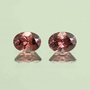 RoseZircon_oval_pair_8.0x5.9mm_3.58cts_H_zn4076