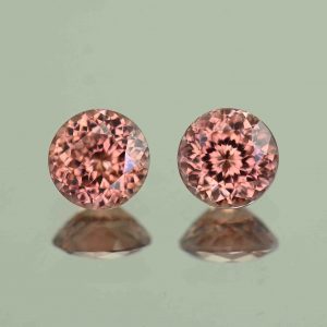 RoseZircon_round_pair_6.5mm_3.21cts_H_zn4064