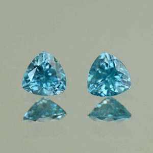 BlueZircon_trill_pair_5.0mm_1.21cts_H_zn4803