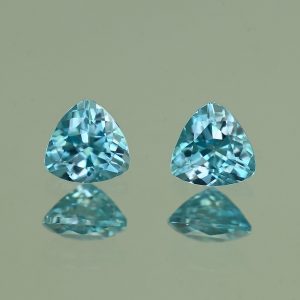 BlueZircon_trill_pair_5.0mm_1.39cts_H_zn4805