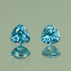 BlueZircon_trill_pair_5.0mm_1.45cts_H_zn4808