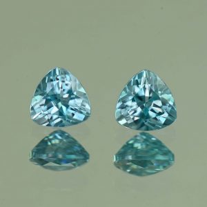 BlueZircon_trill_pair_5.0mm_1.48cts_H_zn4811