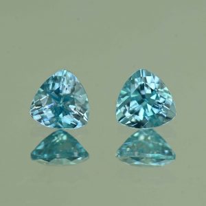 BlueZircon_trill_pair_5.4mm_1.81cts_H_zn4818