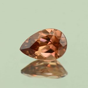 ImperialZircon_pear_9.0x6.0mm_2.03cts_H_zn7323