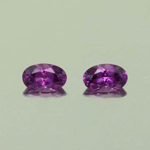 PurpleGarnet_oval_pair_5.5x3.5mm_0.80cts_N_pl728