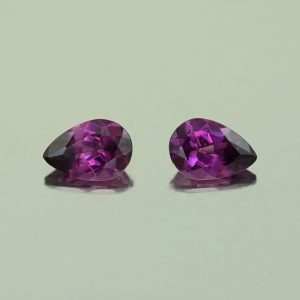 PurpleGarnet_pear_pair_6.3x4.3mm_1.15cts_N_pl705