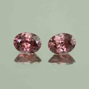 RoseZircon_oval_pair_8.5x6.5mm_4.37cts_H_zn7207