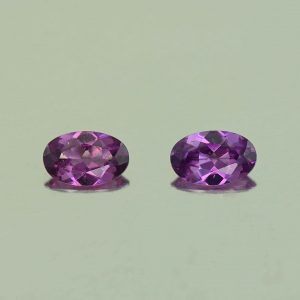 PurpleGarnet_oval_pair_5.5x3.5mm_0.63cts_N_pl724