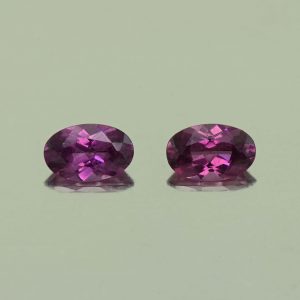 PurpleGarnet_oval_pair_5.5x3.5mm_0.78cts_N_pl731