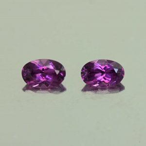 PurpleGarnet_oval_pair_5.8x3.8mm_0.99cts_N_pl736