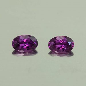 PurpleGarnet_oval_pair_6.0x4.0mm_1.18cts_N_pl747