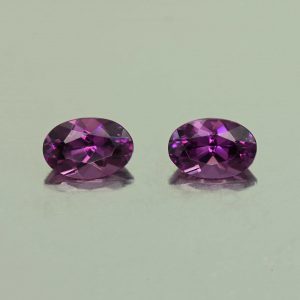 PurpleGarnet_oval_pair_6.5x4.4mm_1.48cts_N_pl759