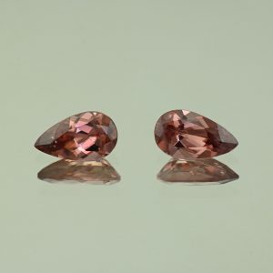 RoseZircon_pear_pair_10.5x6.1mm_4.65cts_H_zn7271