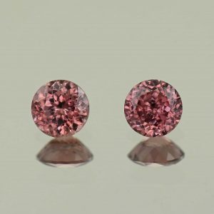 RoseZircon_round_pair_5.5mm_1.82cts_H_zn4878