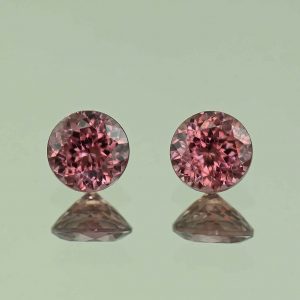 RoseZircon_round_pair_5.5mm_2.00cts_H_zn4649