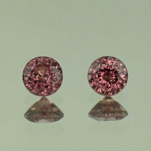 RoseZircon_round_pair_5.5mm_2.10cts_H_zn4890