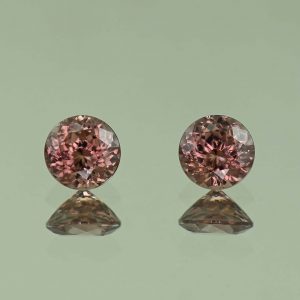 RoseZircon_round_pair_6.0mm_2.57cts_H_zn3479